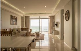 View @ The Bay Apartments